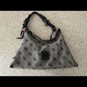 Dooney & Bourke purse